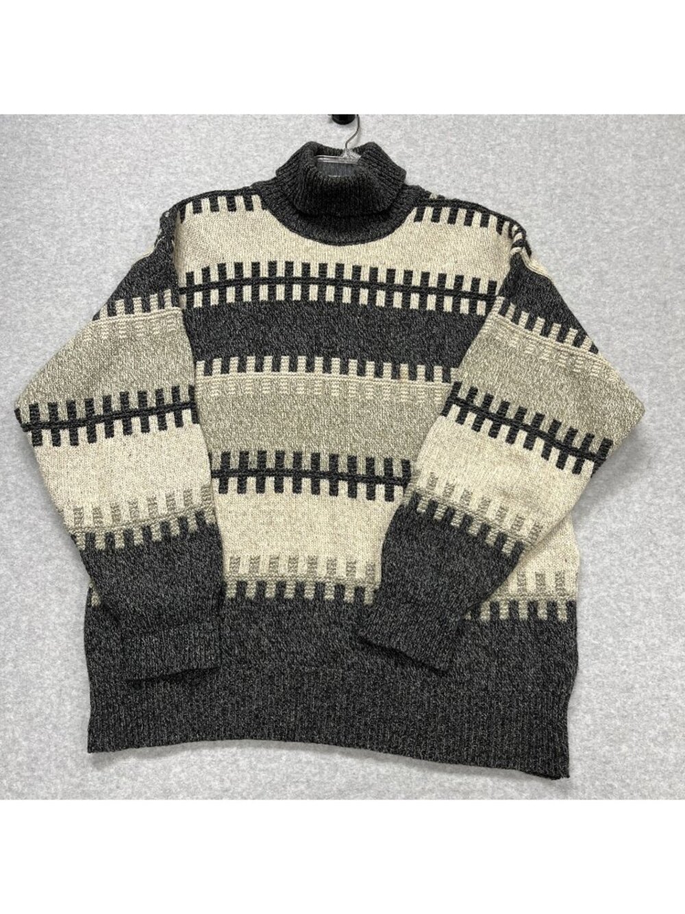 Vintage Turhan Triko Turtleneck Sweater Mens Geometric Wool Blend Gray Cream